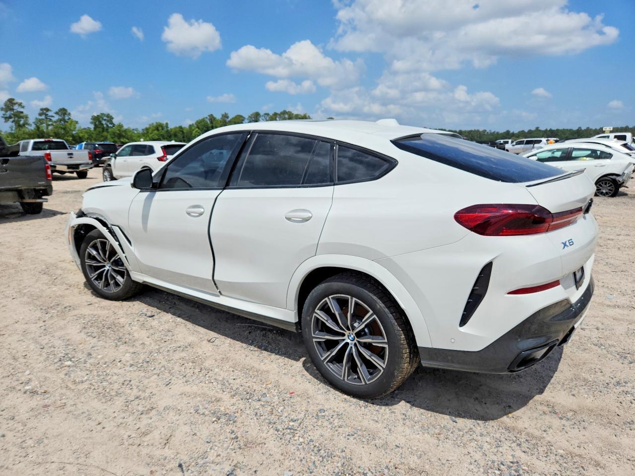 2026 BMW X6 xDrive40I - Фото 2