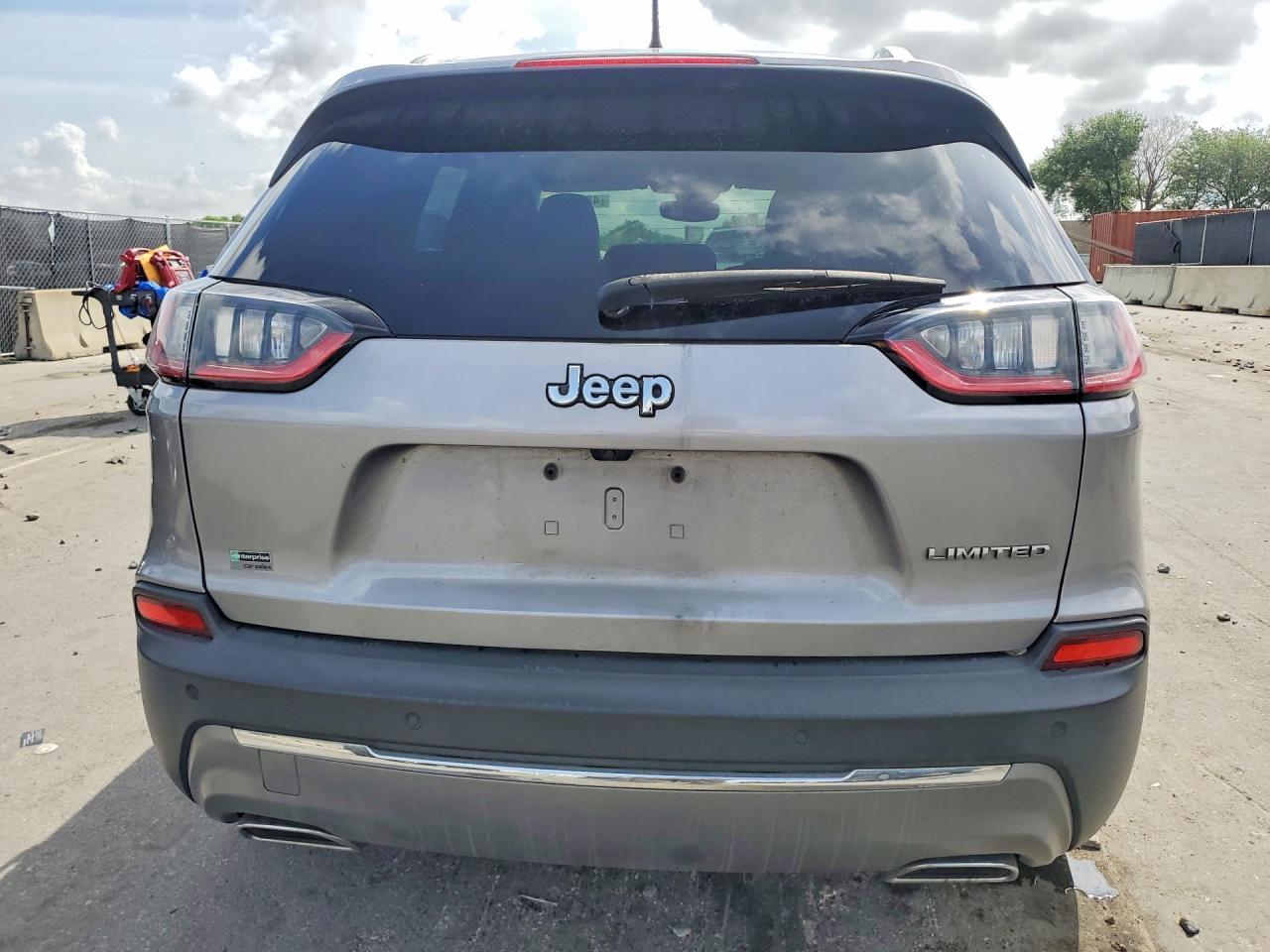 2021 Jeep Cheerokee - Фото 6
