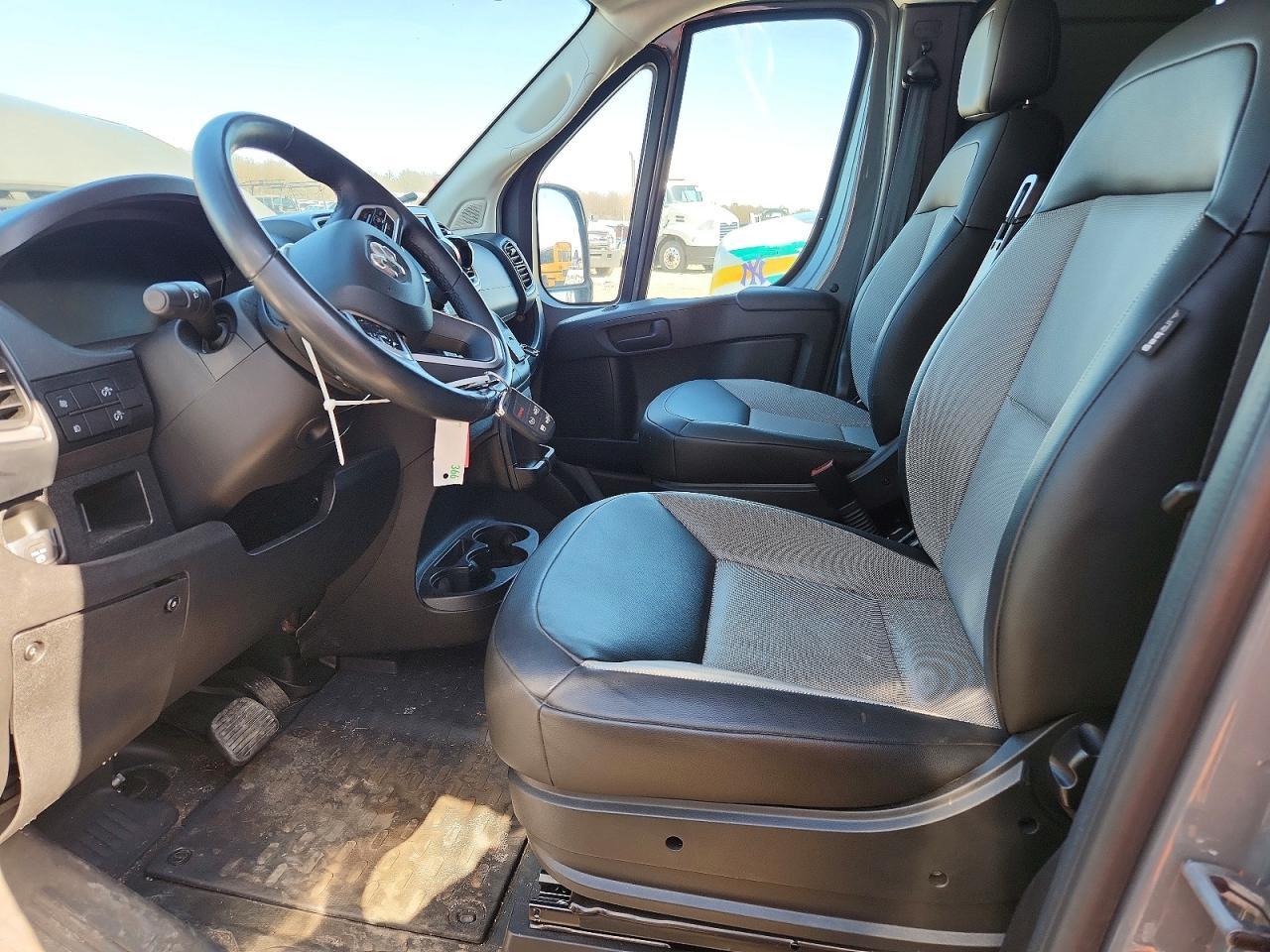 2024 Ram Promaster 2500 Cargo ** R & D * Pri Fleet ** - Фото 7