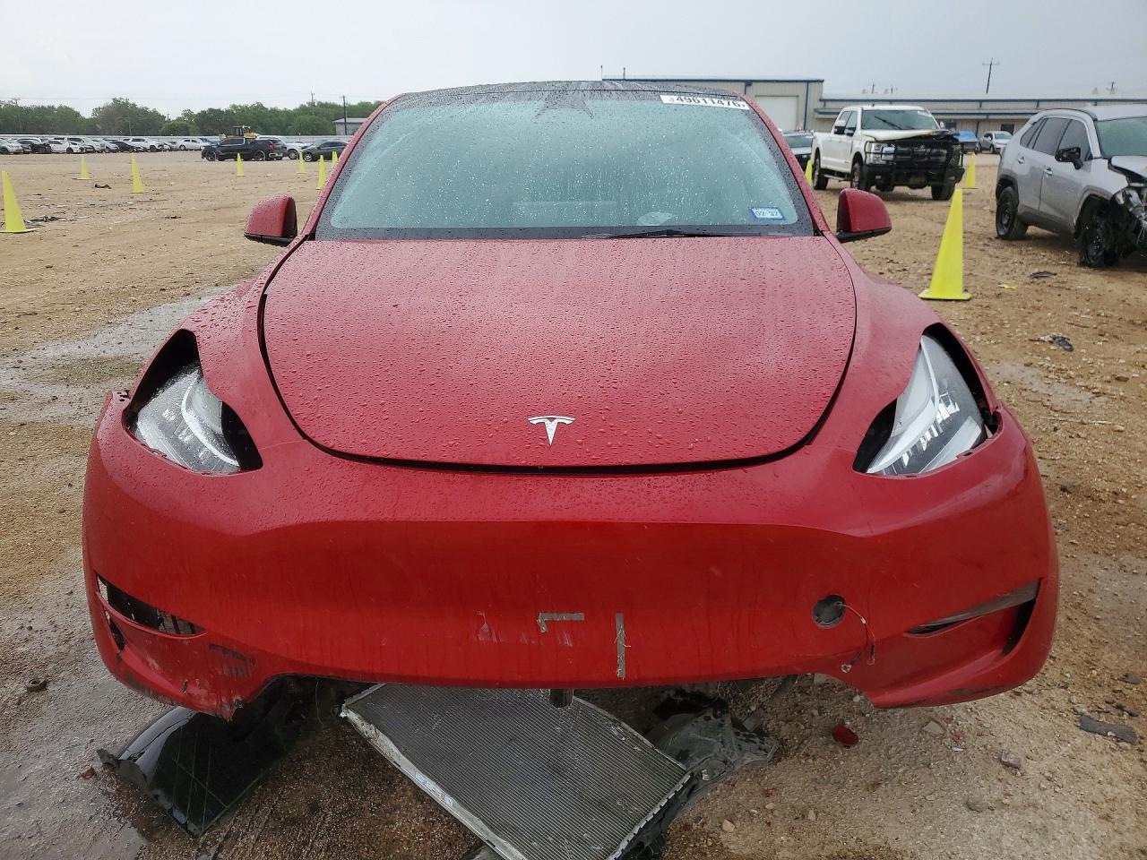 2023 Tesla Model Y - Фото 5