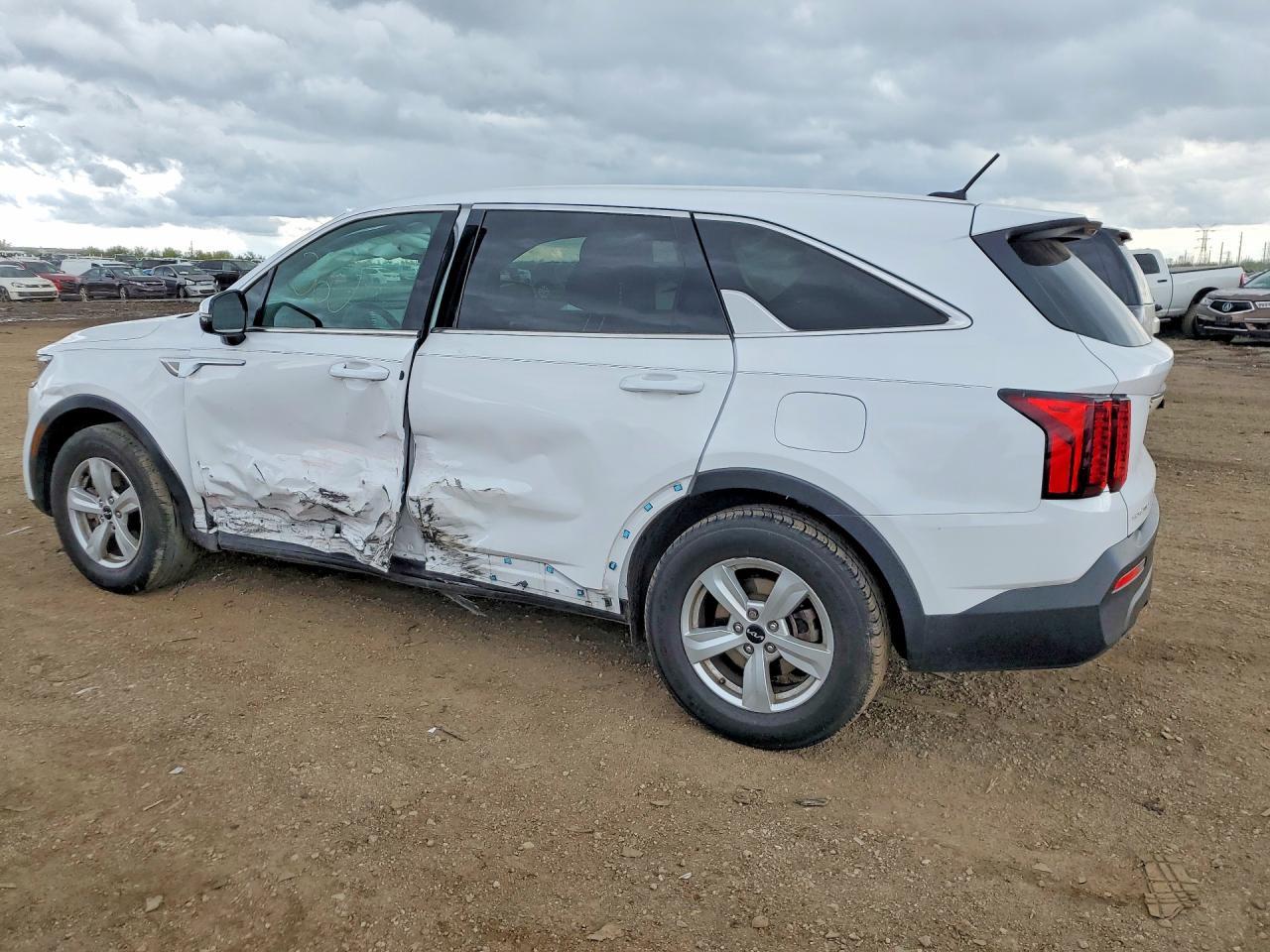2023 Kia Sorento Lx - Фото 2