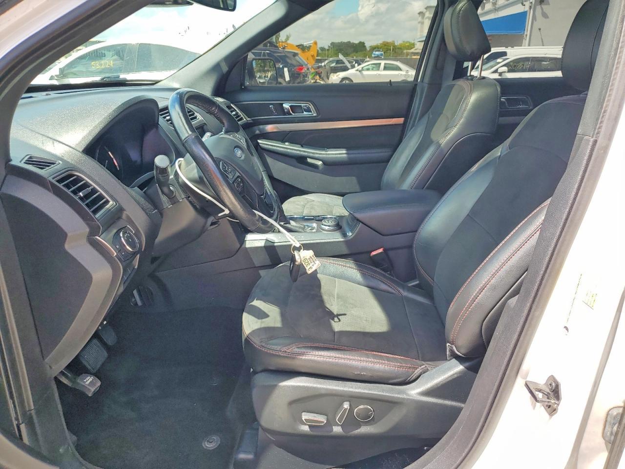 2018 Ford Explorer Xlt - Фото 7