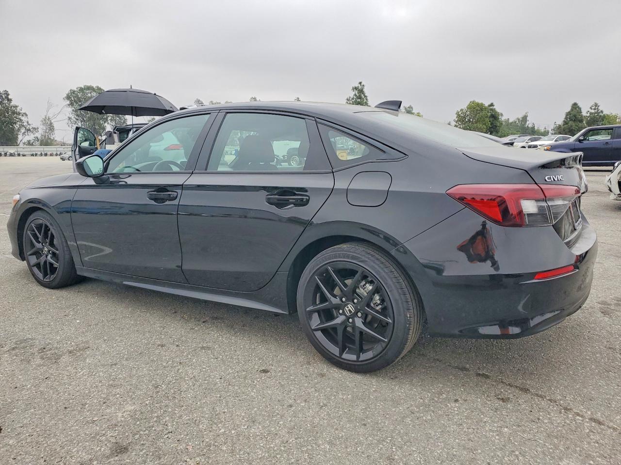 2025 Honda Civic Sport - Фото 2