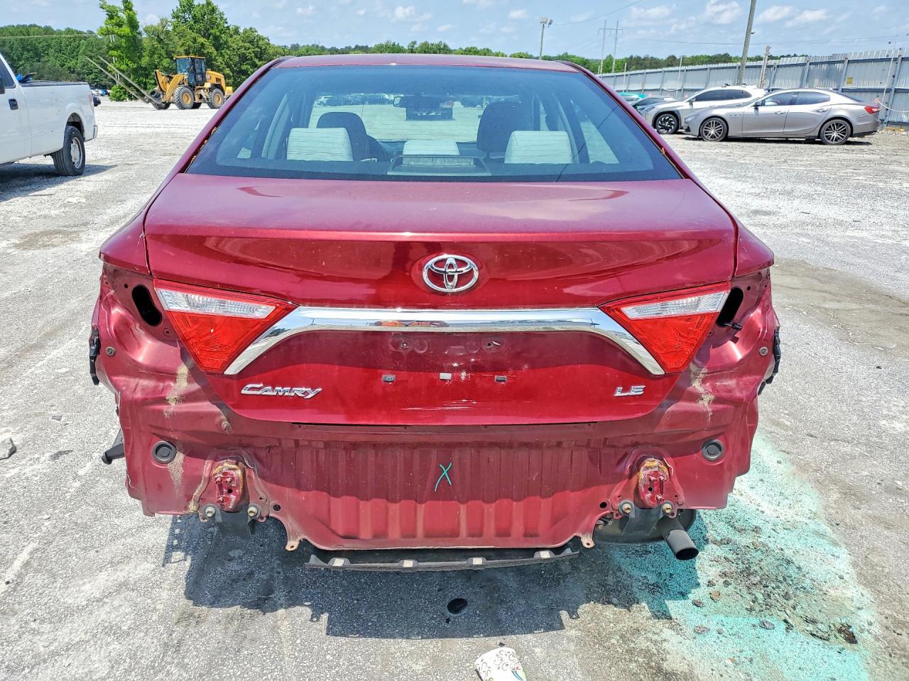 2016 Toyota Camry Le - Фото 6
