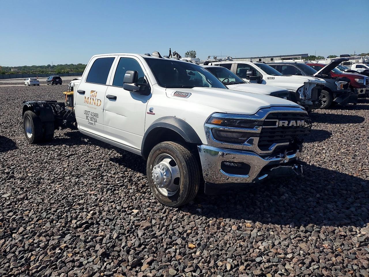 2025 Ram 5500 - Фото 4