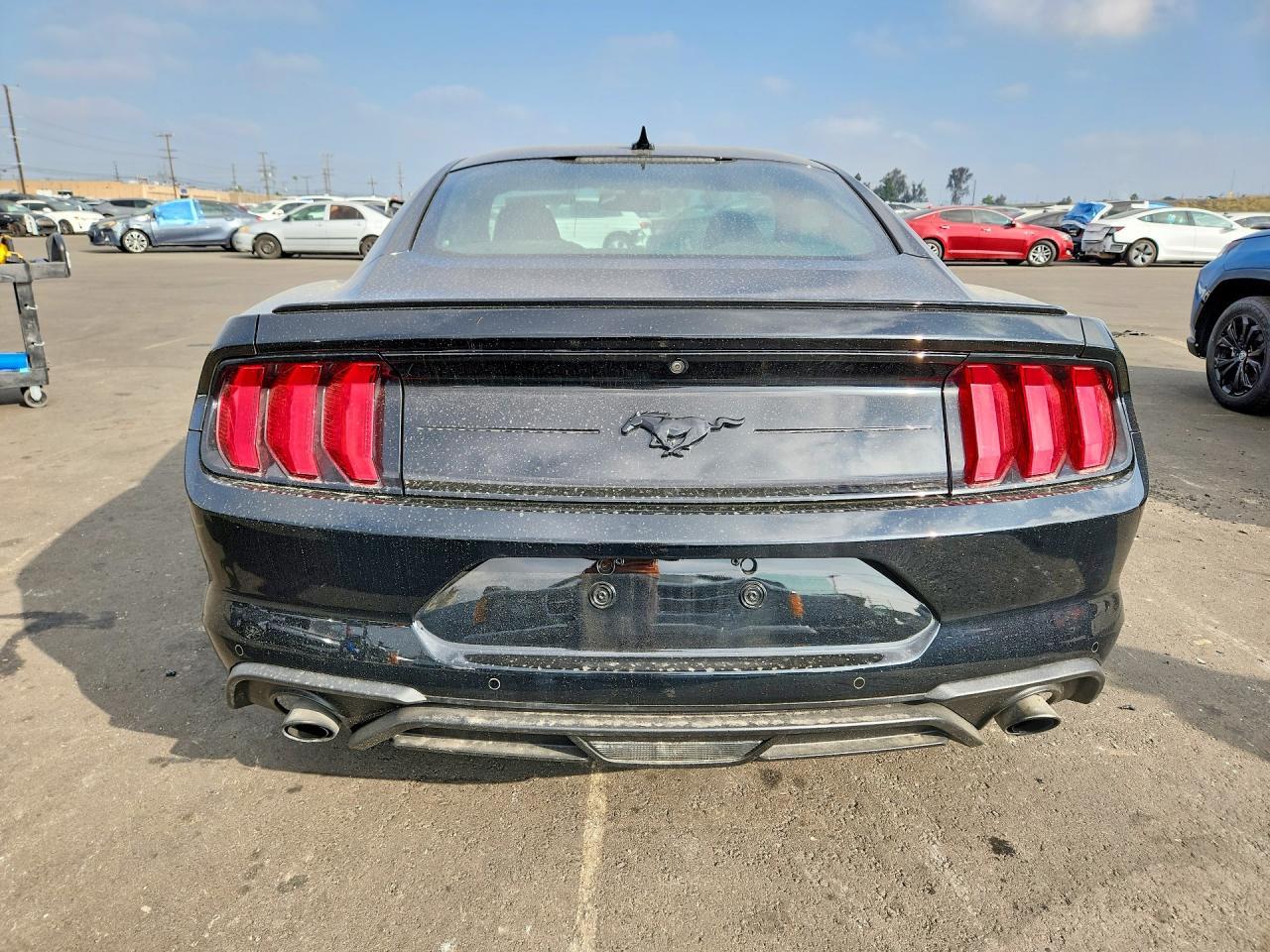 2020 Ford Mustang - Фото 6