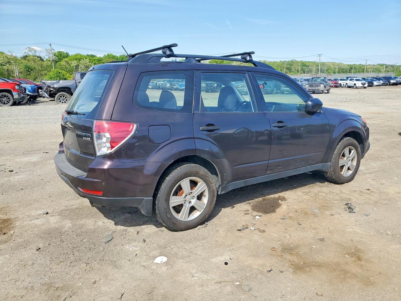 2013 Subaru Forester 2.5X - Фото 3
