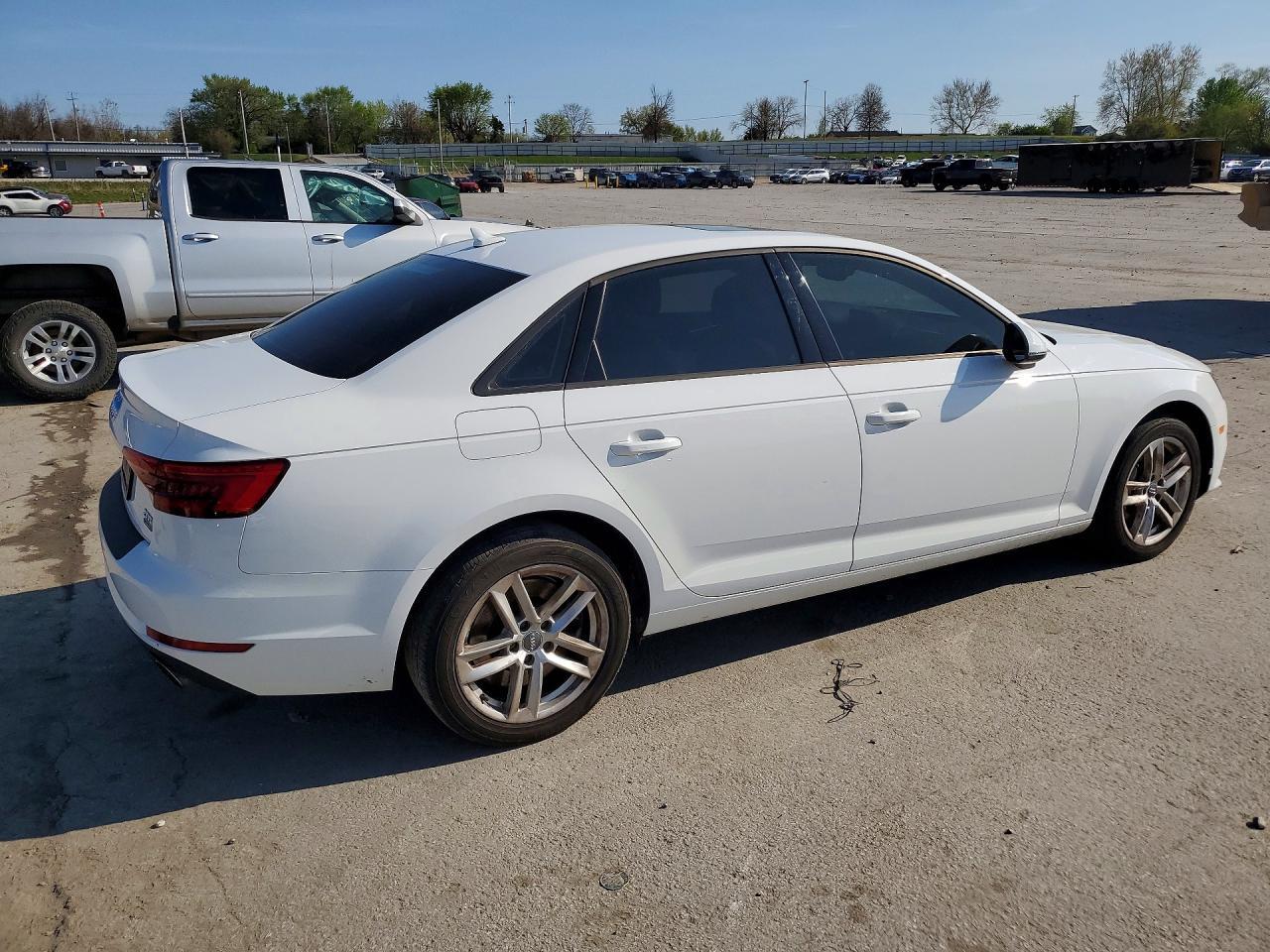 2017 Audi A4 Premium - Image 3