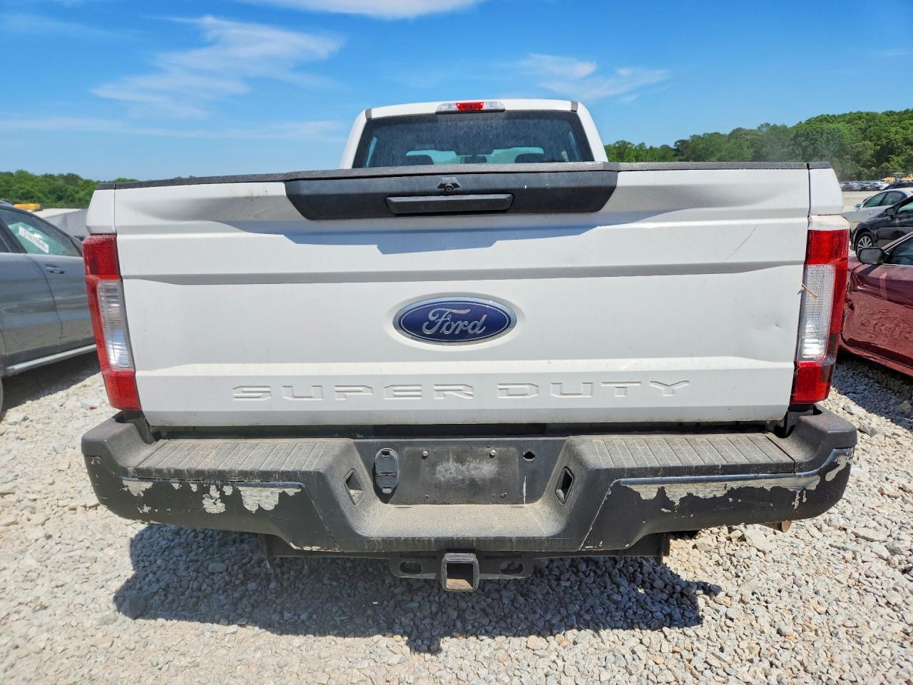2019 Ford F250 Super Duty - Фото 6
