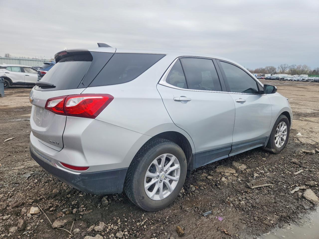 2021 Chevrolet Equinox Lt - Фото 3