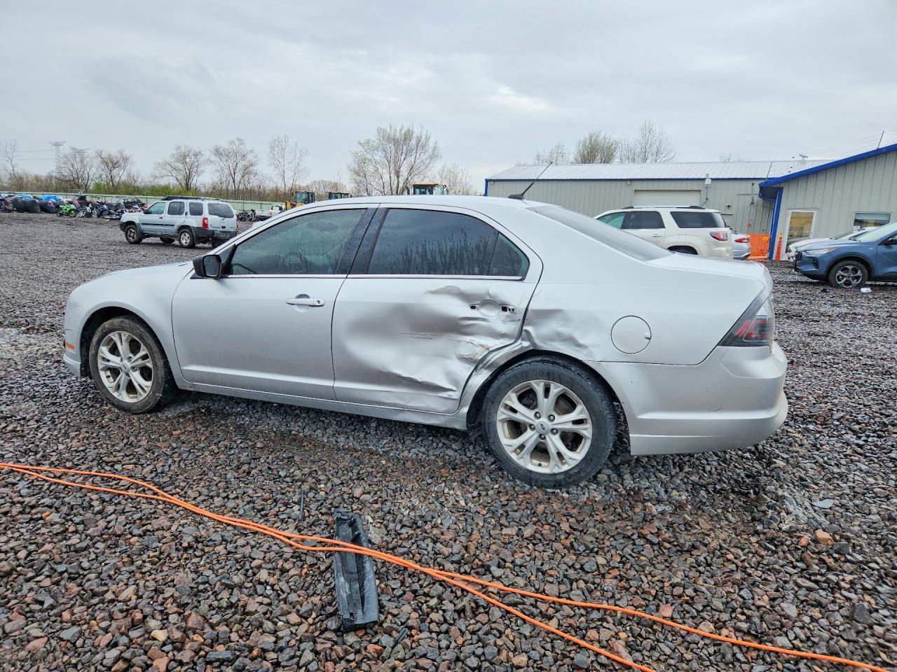 2012 Ford Fusion Se - Image 2