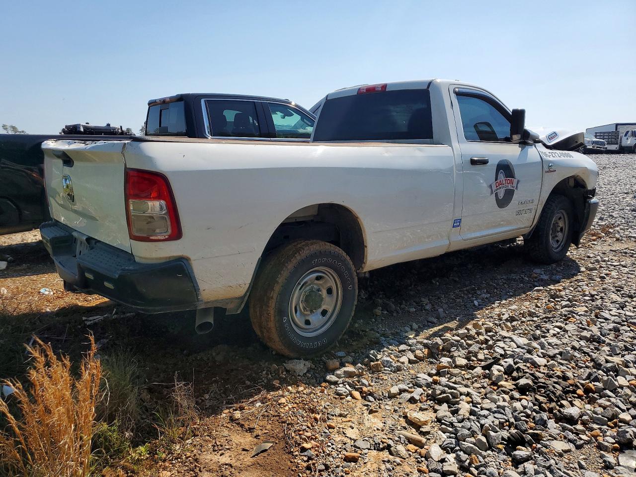 2021 Ram 2500 Tradesman - Фото 3