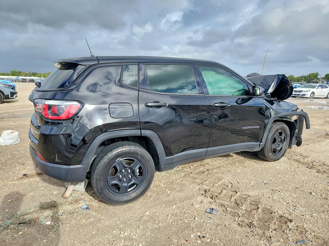 2018 Jeep Compass Sport - Image 3