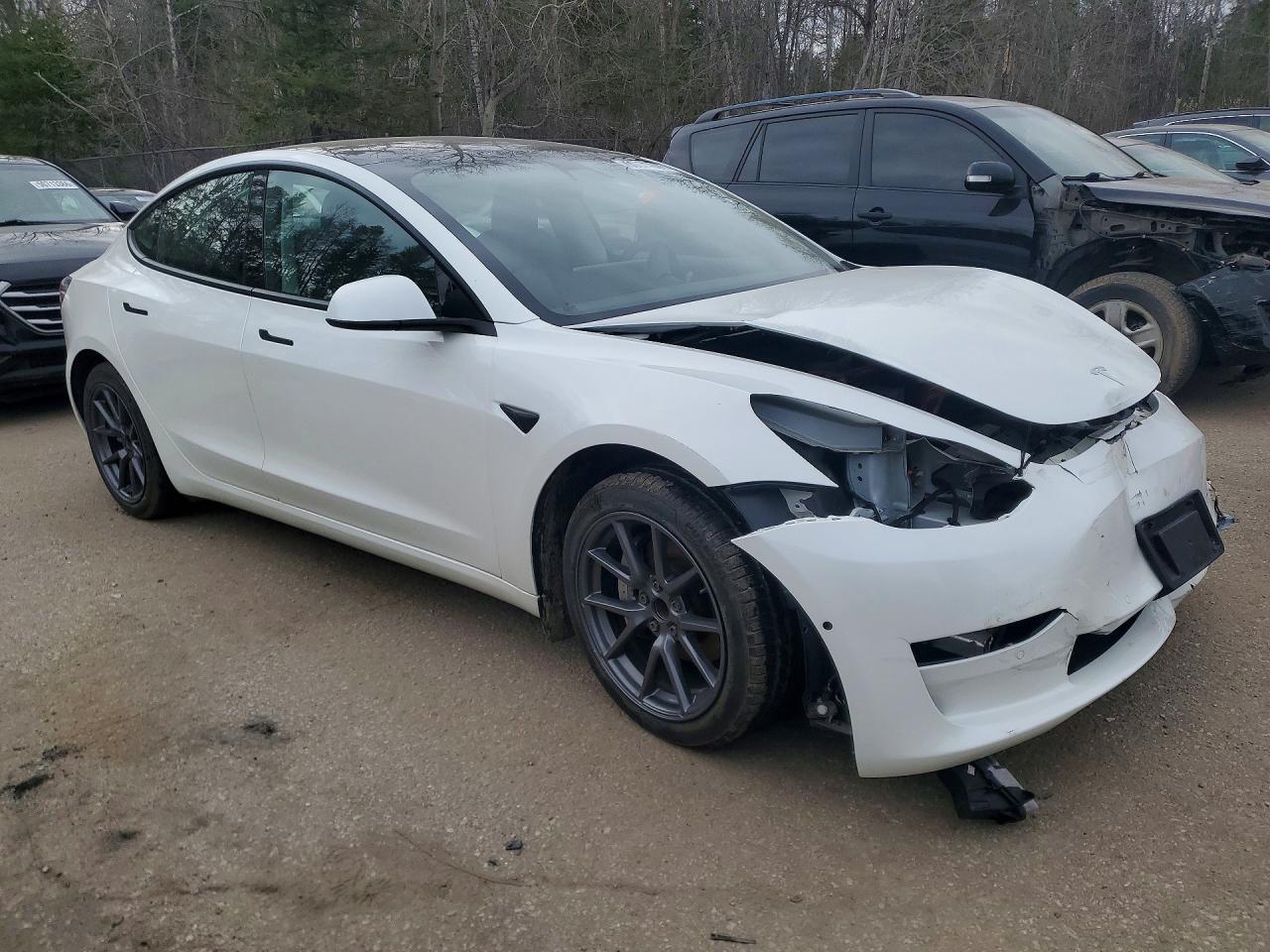 2021 Tesla Model 3 - Фото 4