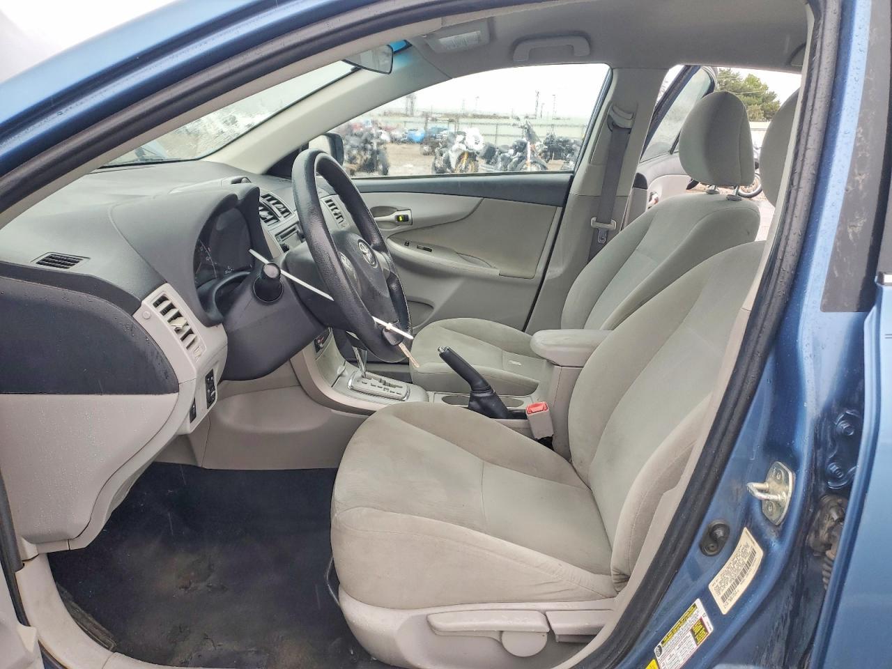 2013 Toyota Corolla Le - Фото 7