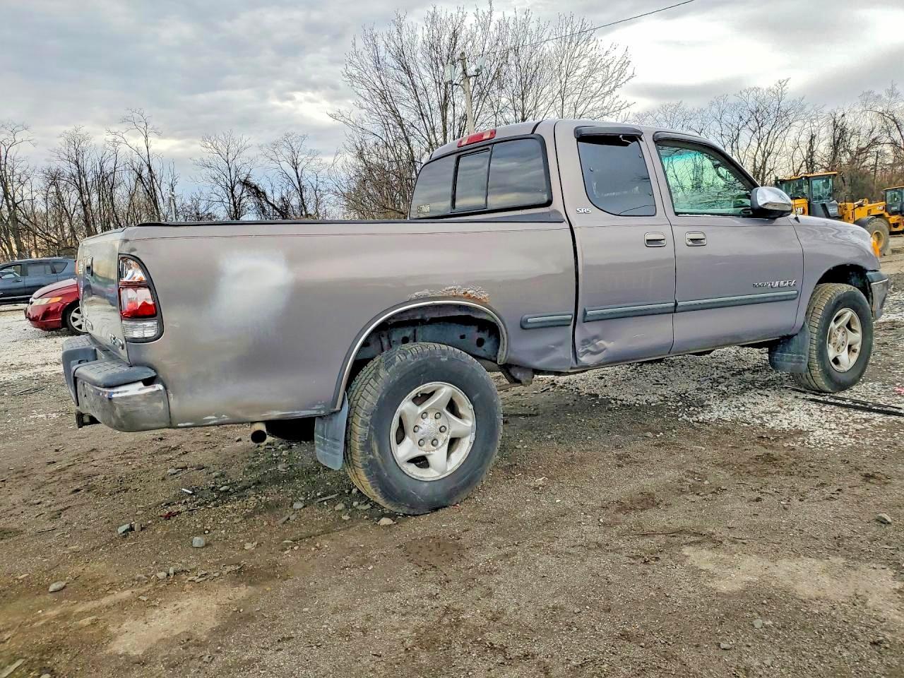 2000 Toyota Tundra Access Cab - Image 3