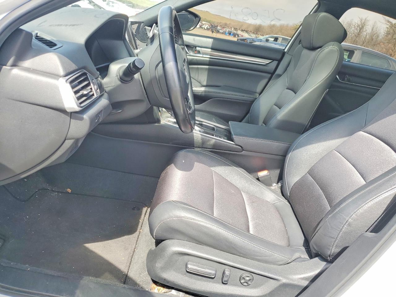 2020 Honda Accord Sport - Фото 7