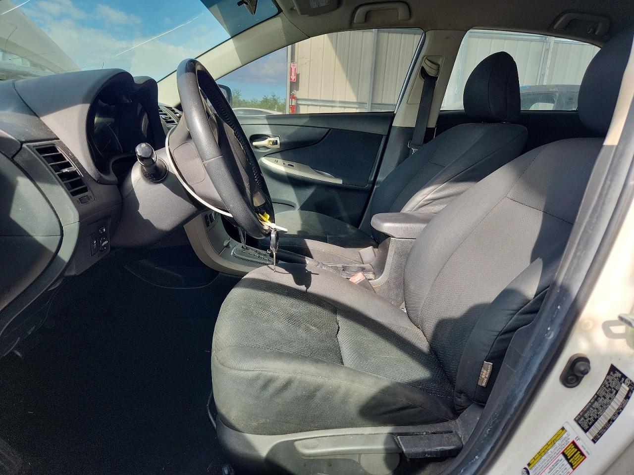 2010 Toyota Corolla S - Фото 7