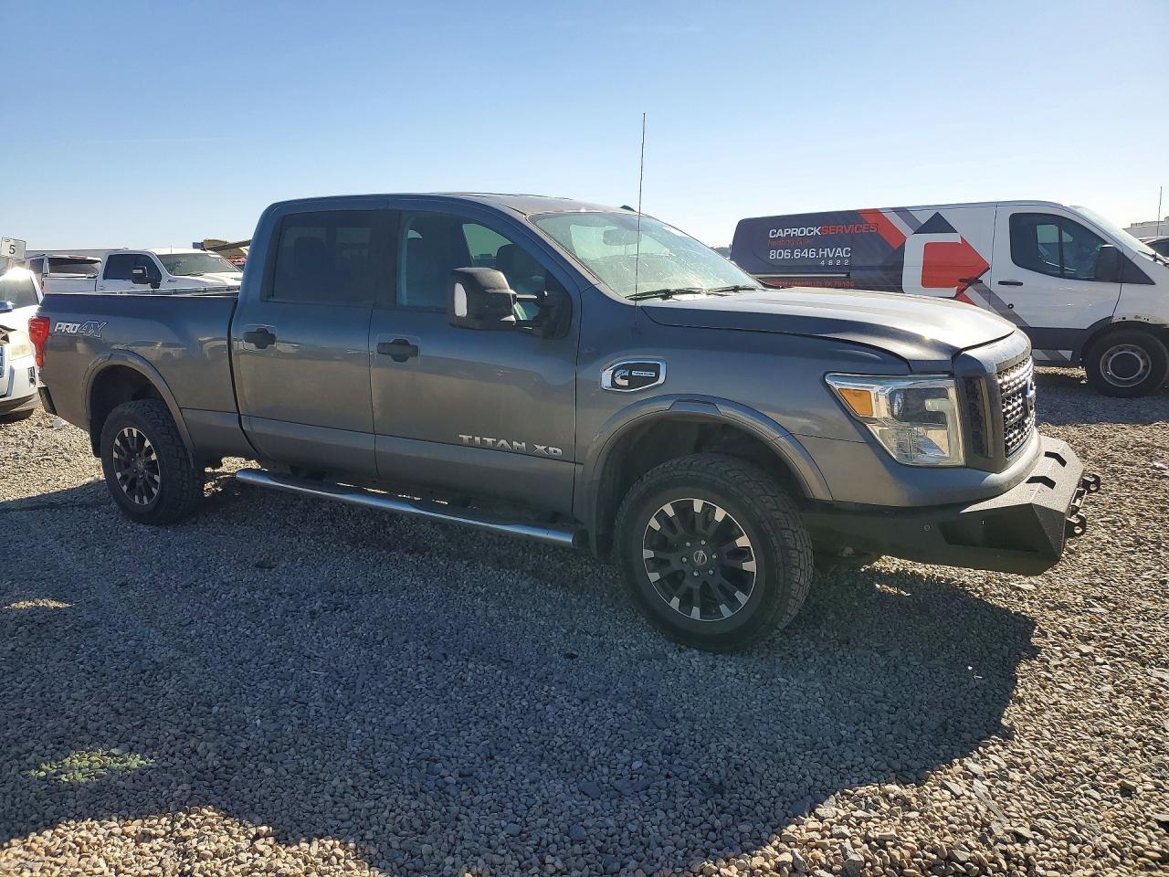 2019 Nissan Titan Xd Pro-4X - Image 4