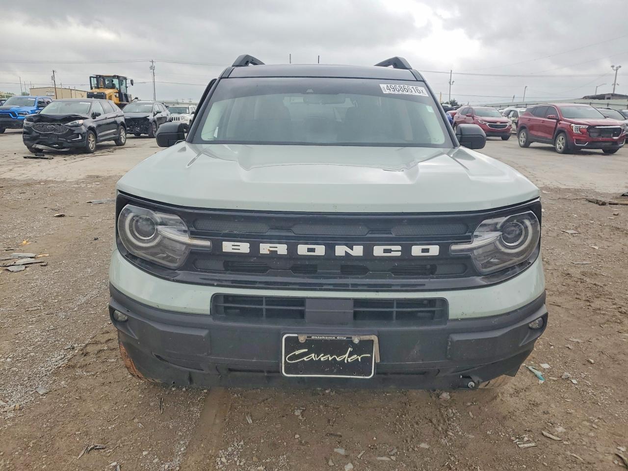 2024 Ford Bronco Sport Outer Banks - Image 5