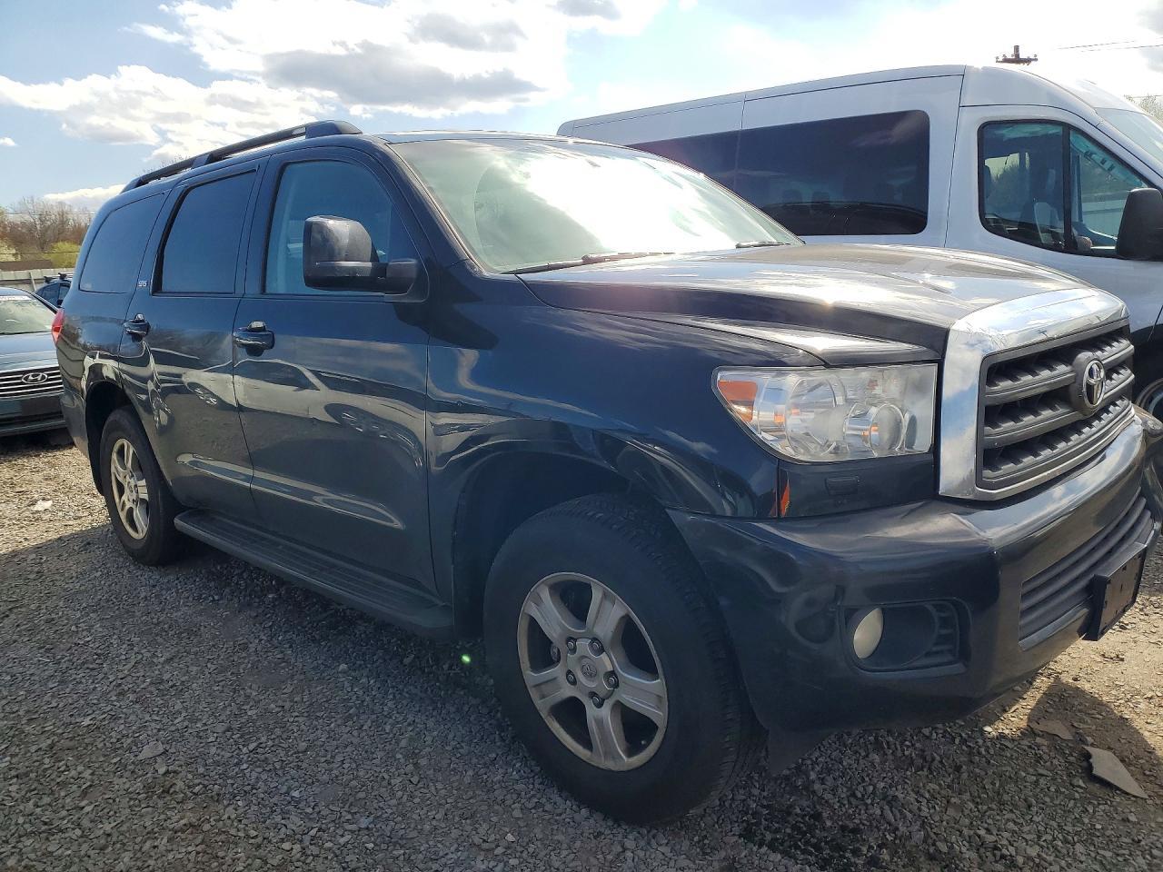 2011 Toyota Sequoia Sr5 - Image 4