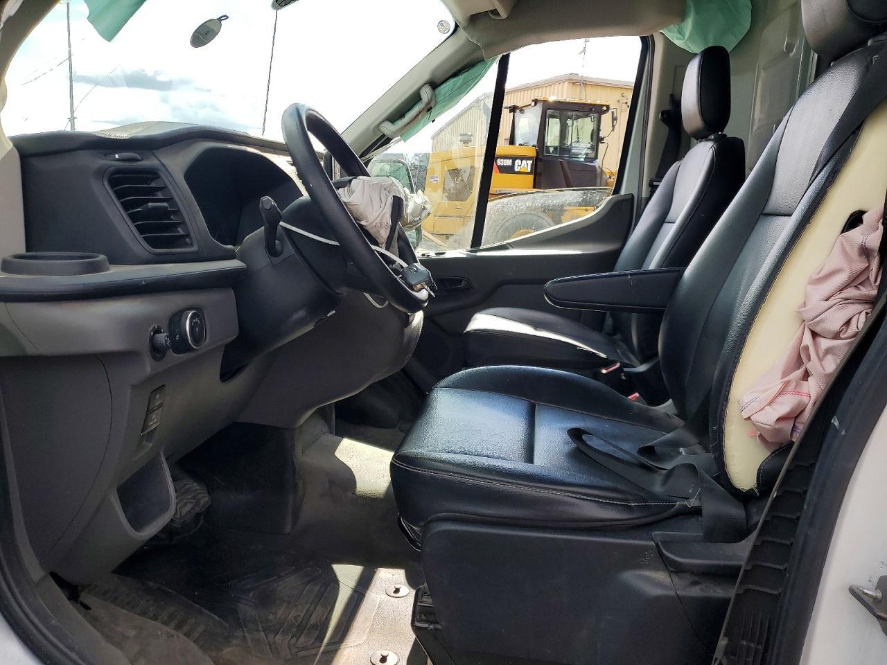 2023 Ford Transit 250 Delivery Van - Image 7