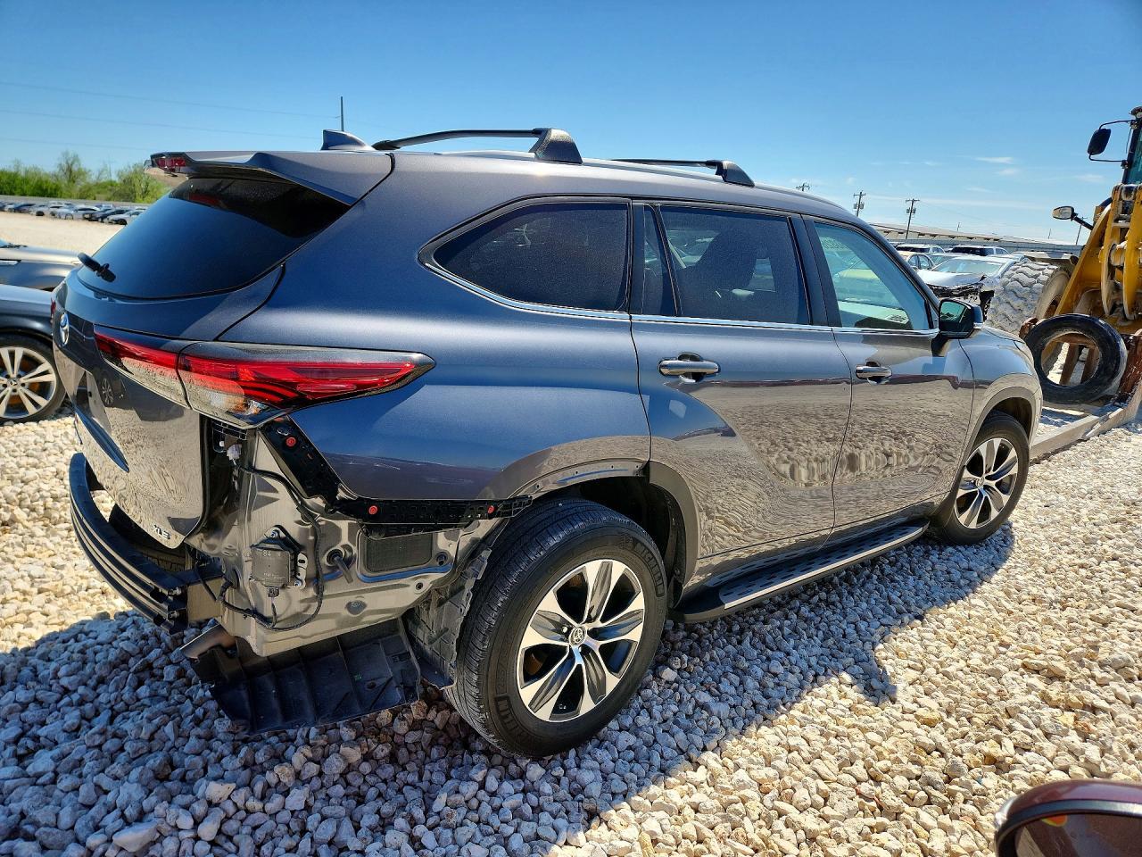 2023 Toyota Highlander Xle - Фото 3