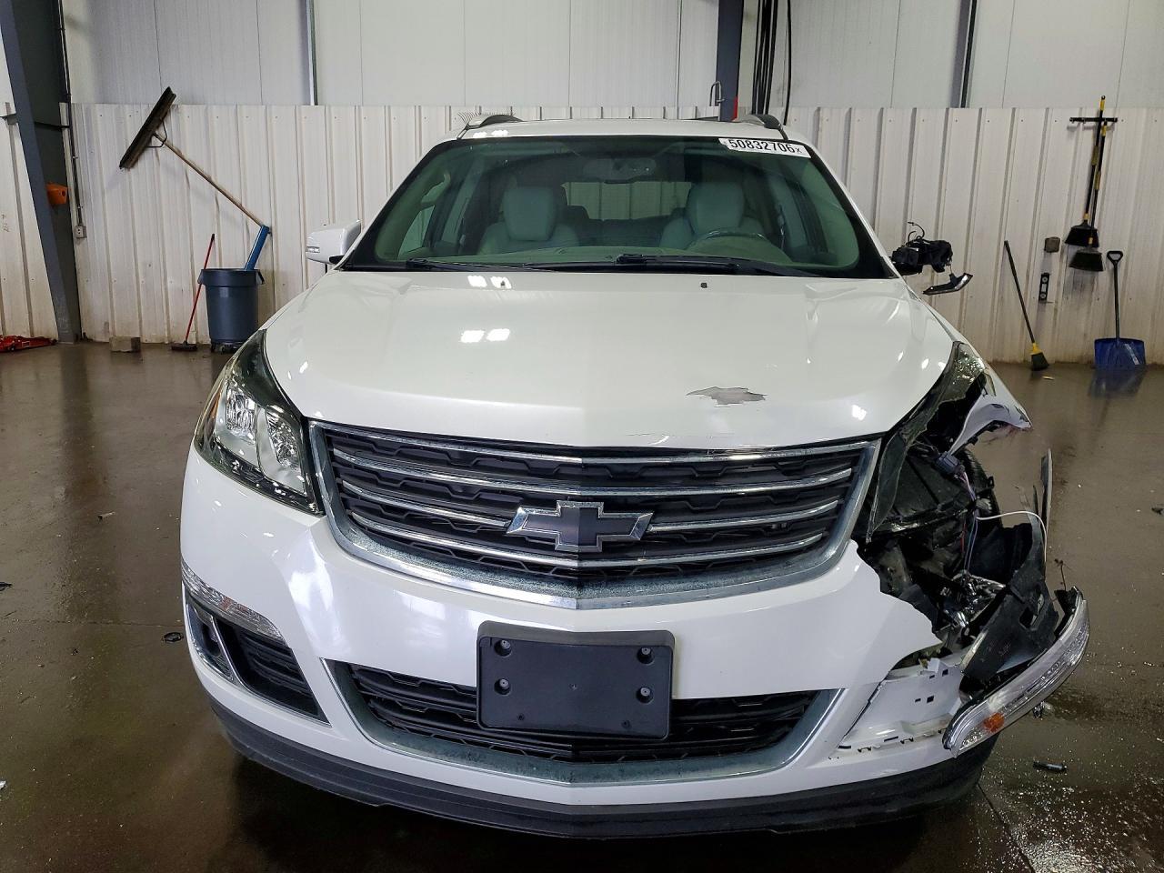 2017 Chevrolet Traverse Lt - Фото 5