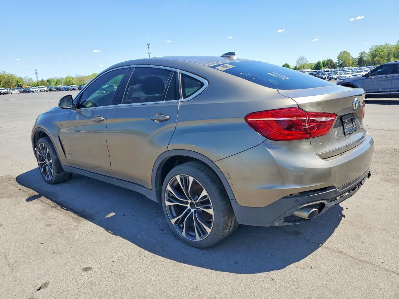 2017 BMW X6 xDrive35I - Фото 2