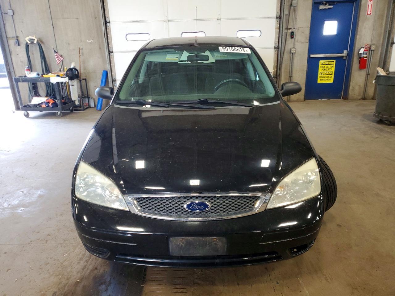 2005 Ford Focus Zx5 - Фото 5