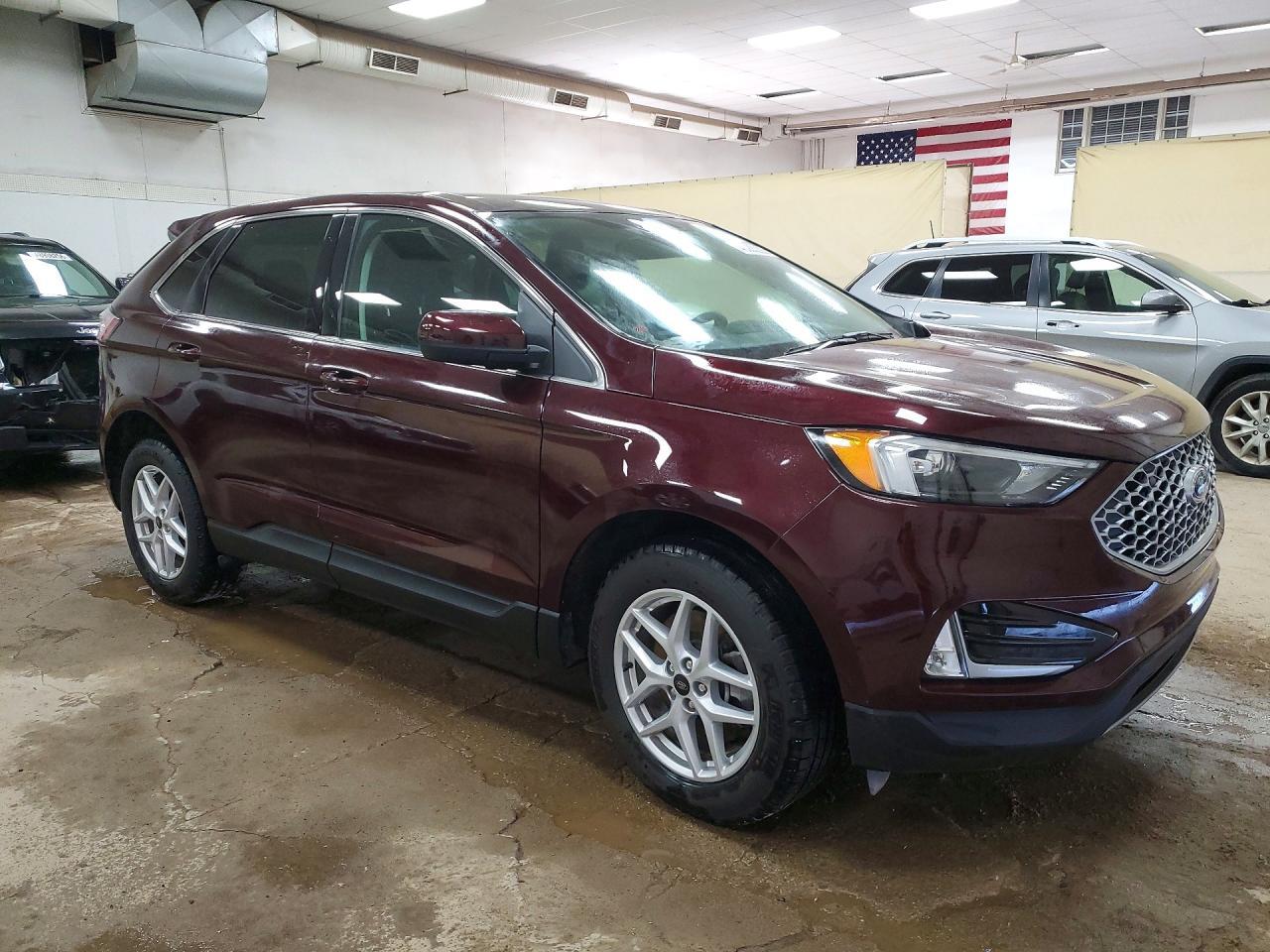 2024 Ford Edge Sel - Image 4