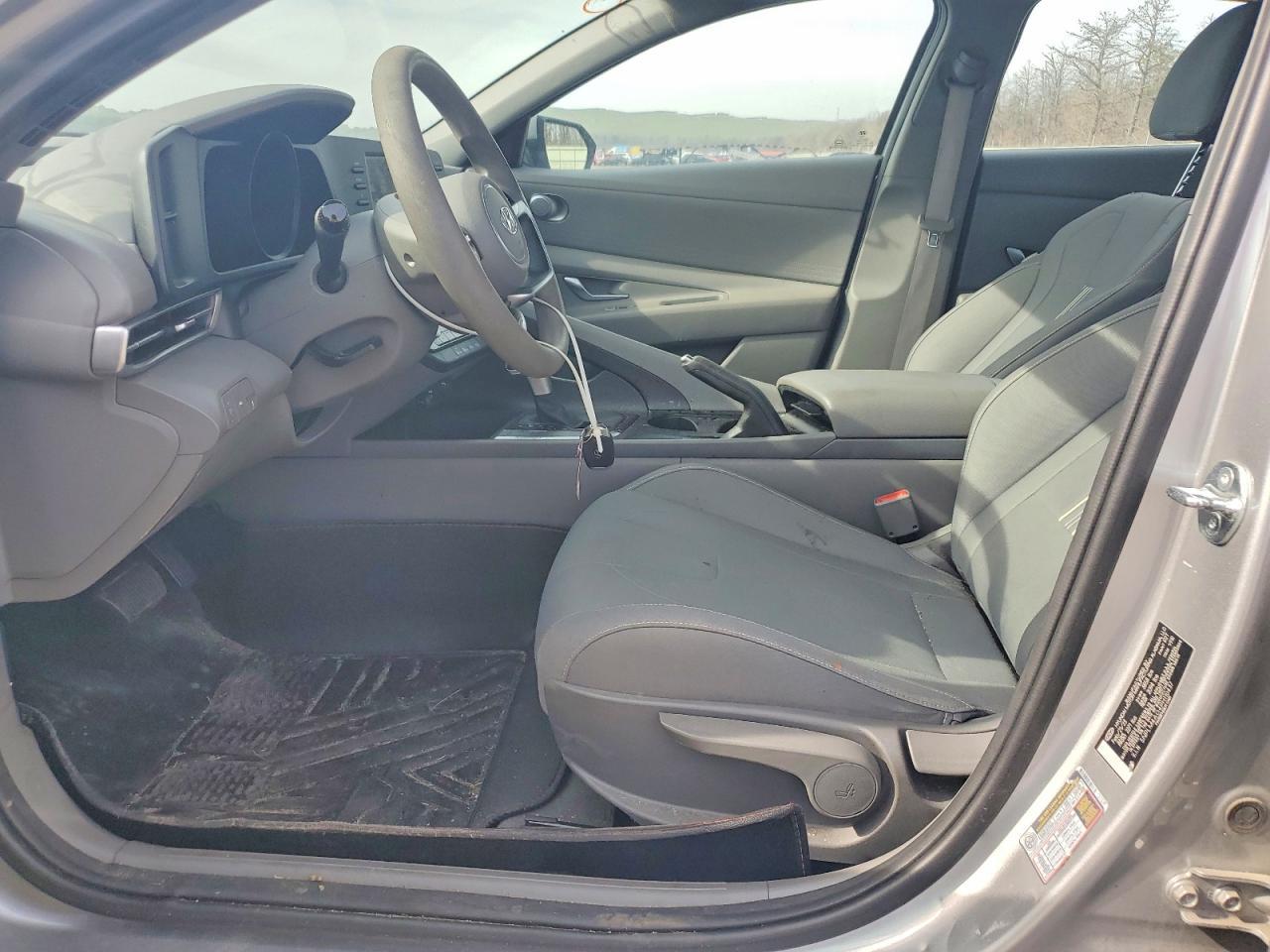2023 Hyundai Elantra Sel - Image 7