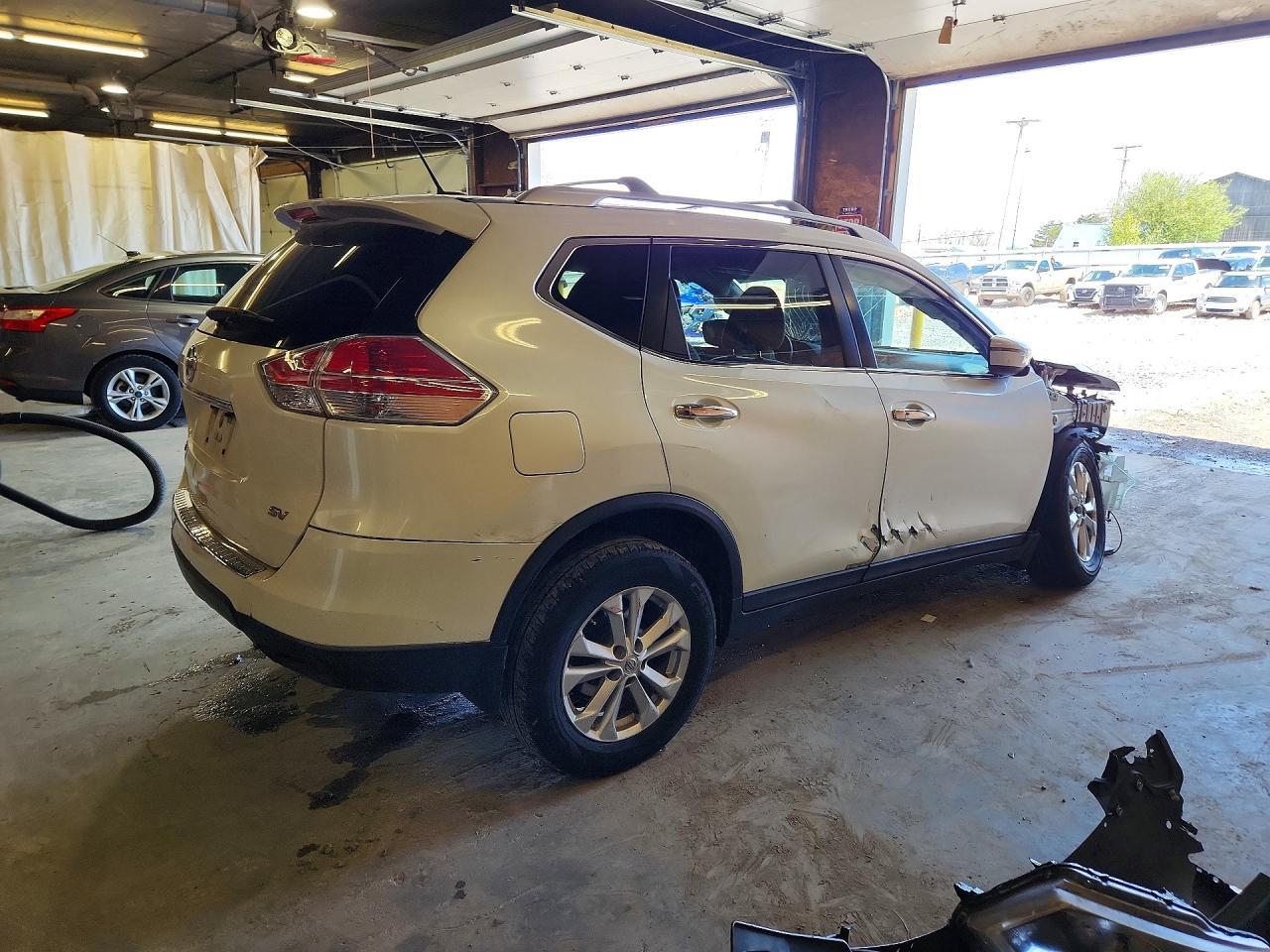 2016 Nissan Rogue Sv - Фото 3