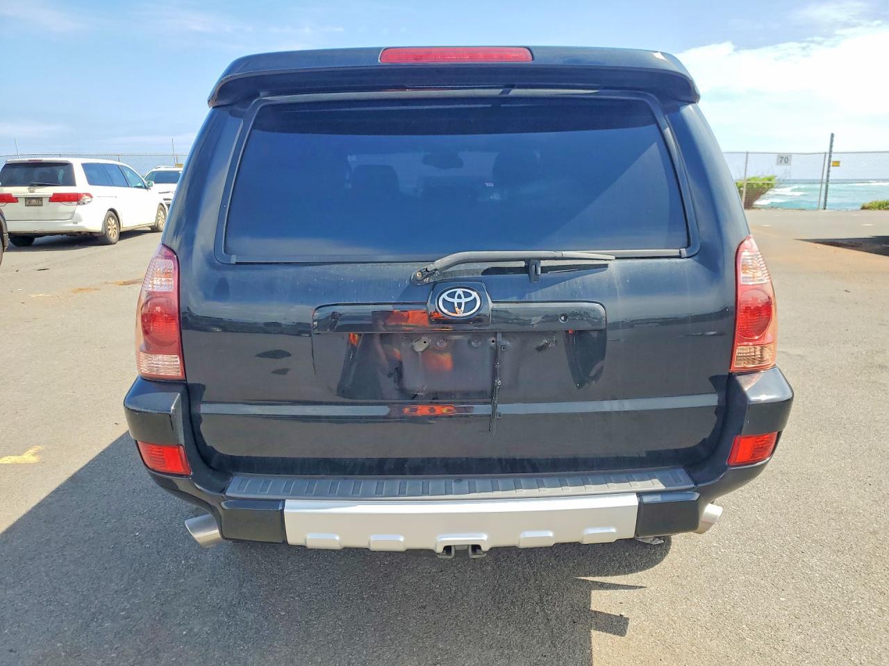 2004 Toyota 4Runner Limited - Image 6