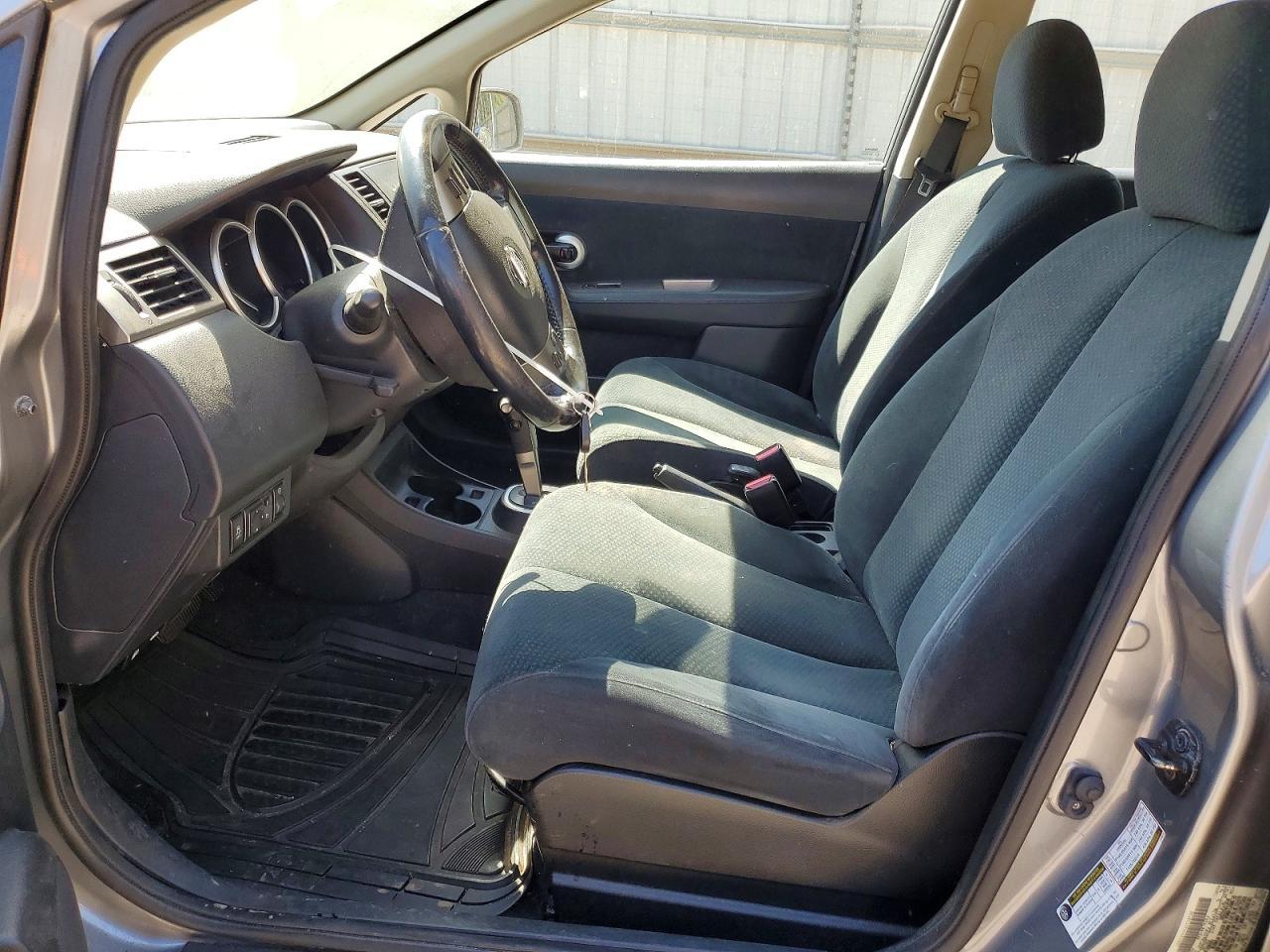 2012 Nissan Versa 1.8 S - Фото 7