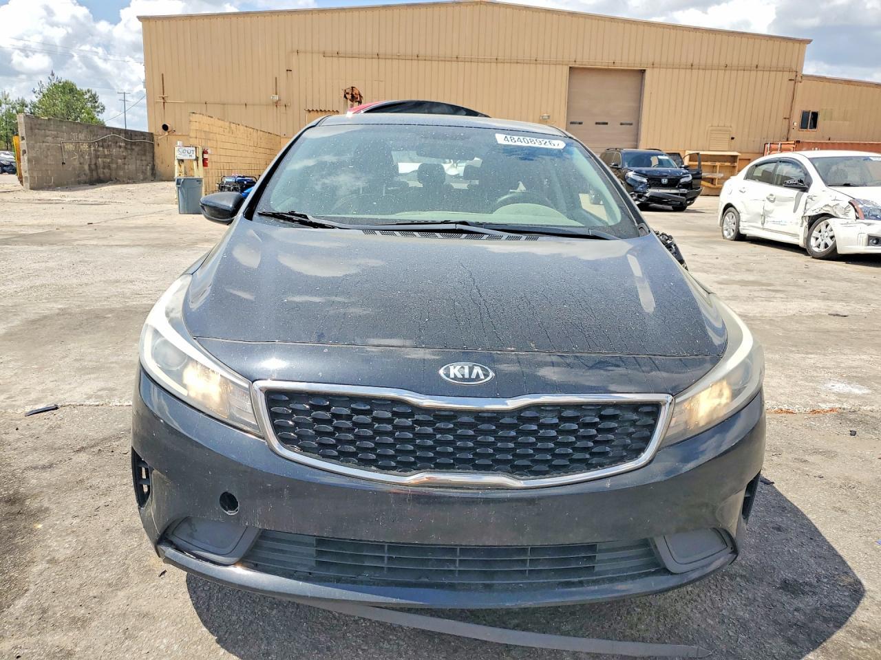 2017 Kia Forte Lx - Image 5
