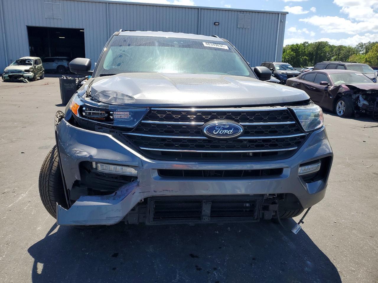 2021 Ford Explorer Xlt - Фото 5
