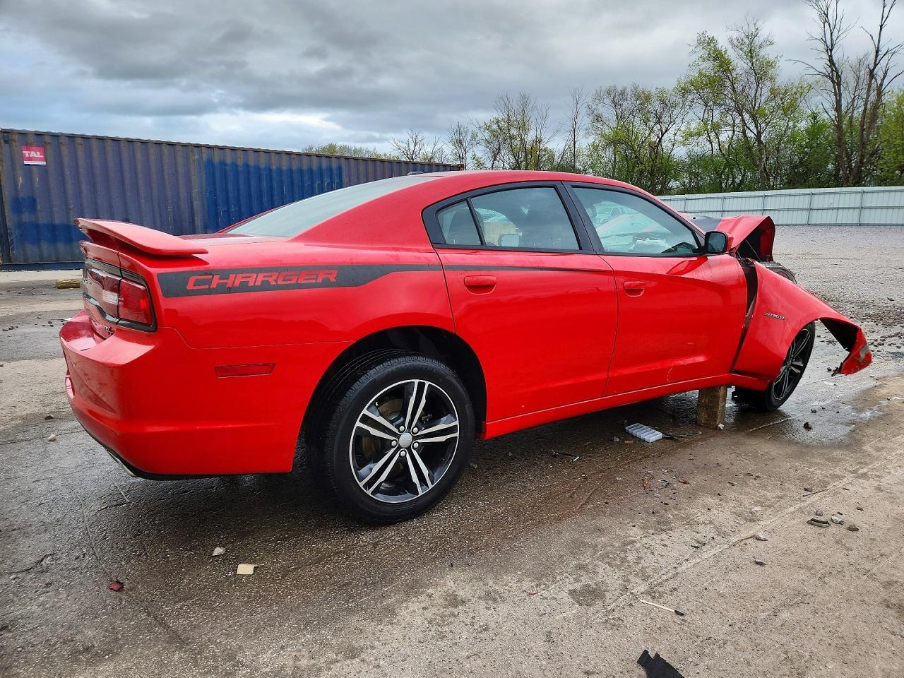 2014 Dodge Charger R - Фото 3