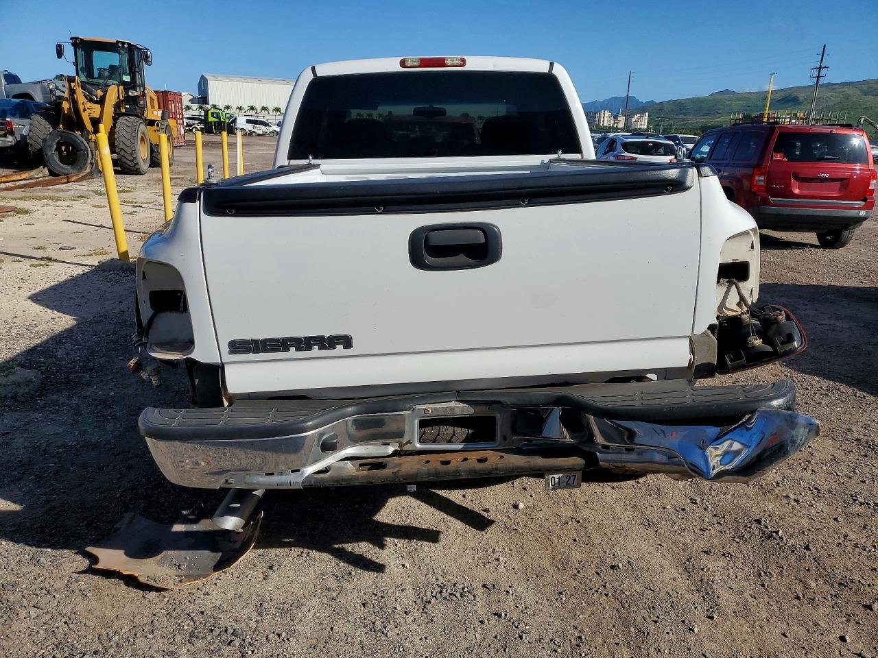 2002 GMC New Sierra C1500 - Фото 6