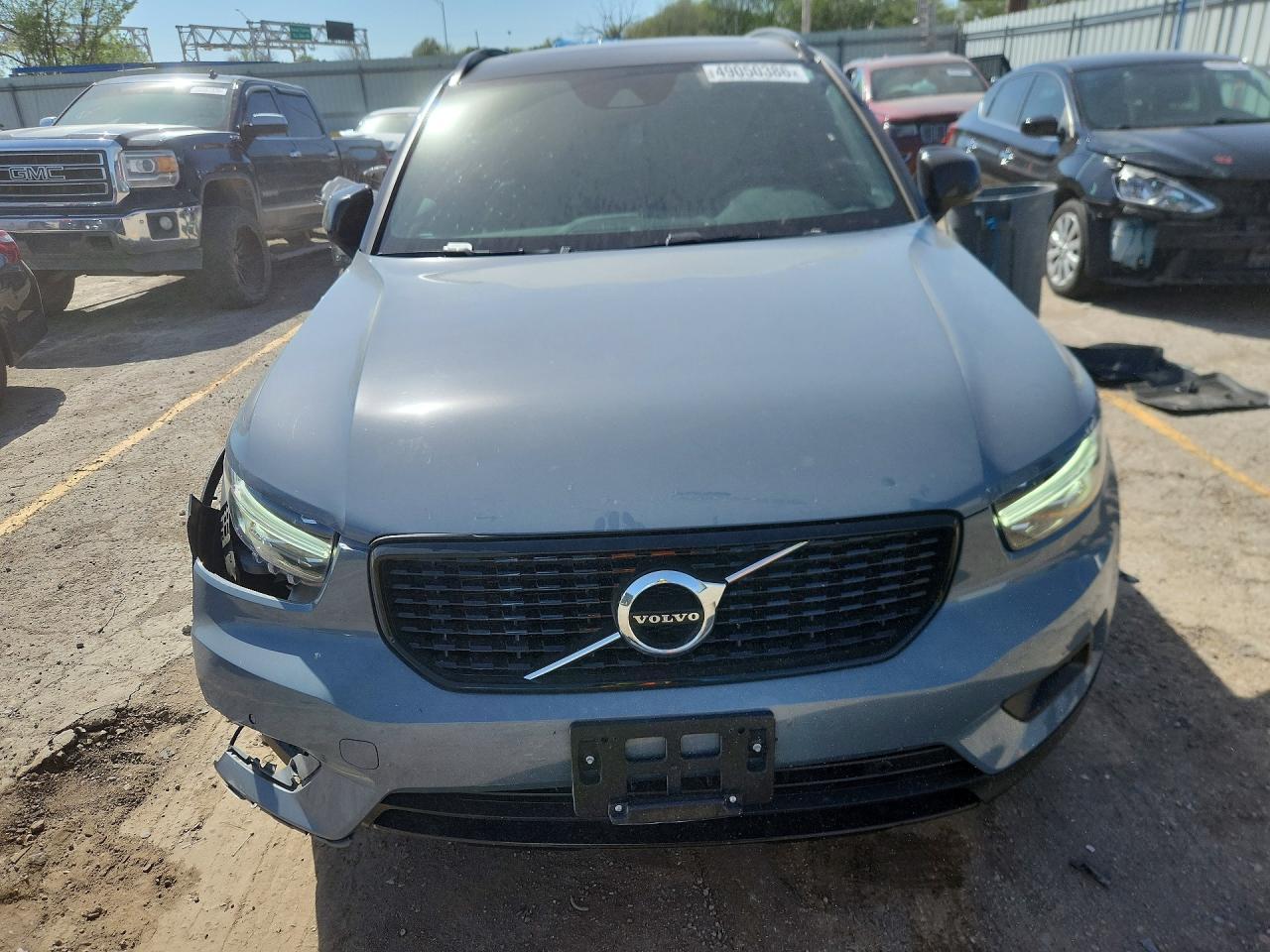 2020 Volvo Xc40 T5 R-Design - Image 5