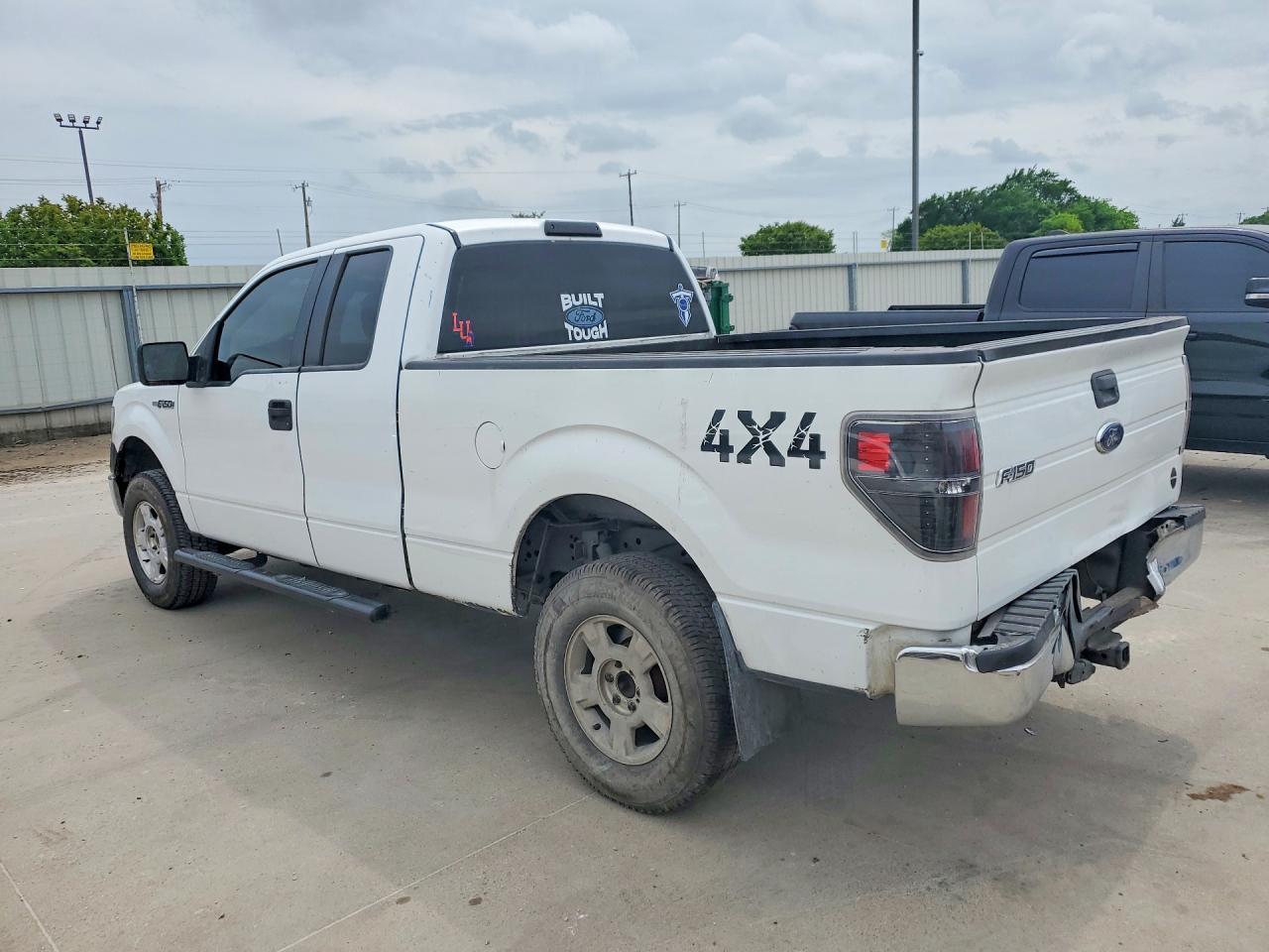 2010 Ford F150 Super Cab - Image 2