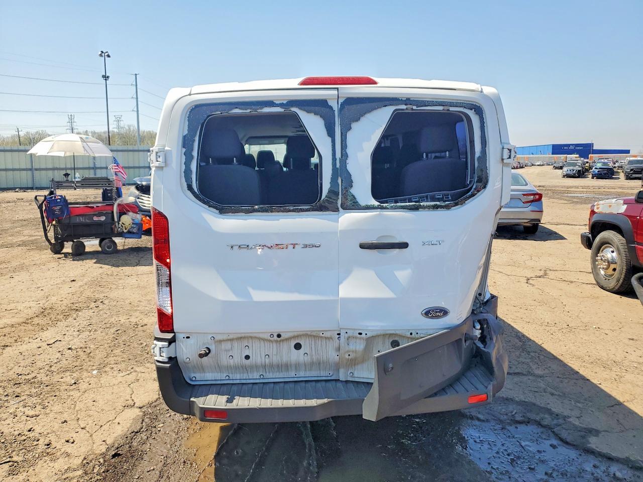 2016 Ford Transit T-350 - Image 6
