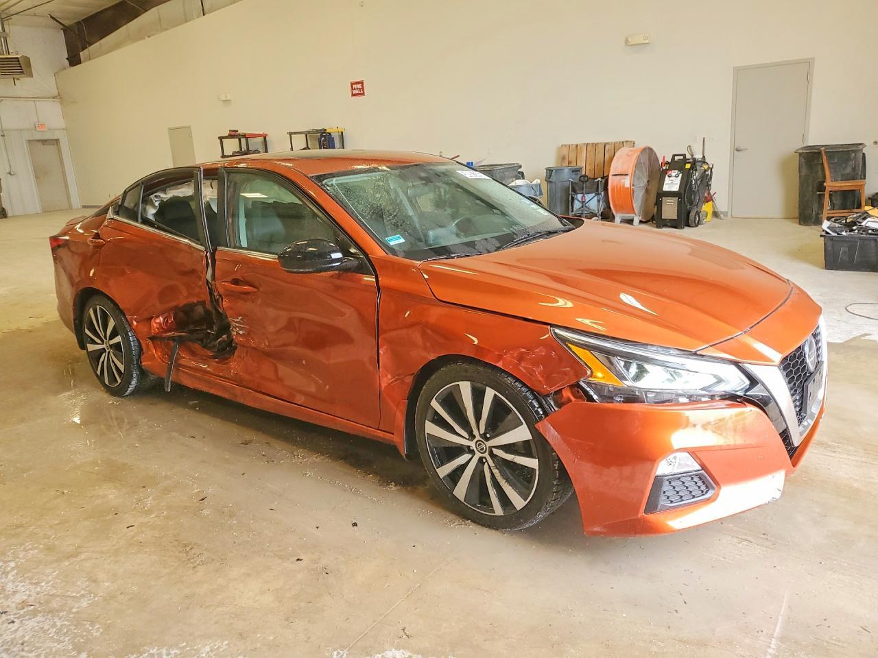 2021 Nissan Altima Sr - Image 4