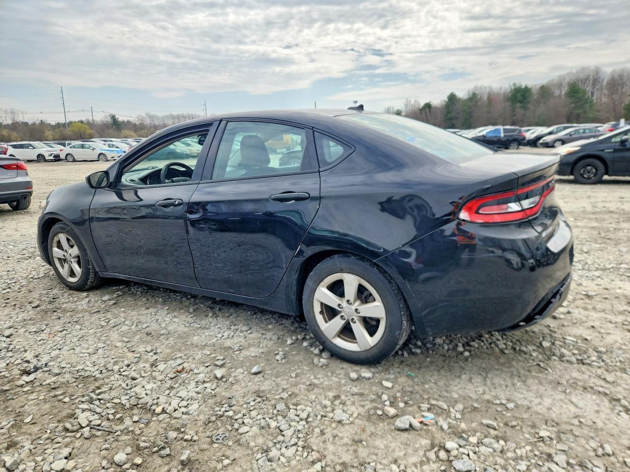 2015 Dodge Dart Sxt - Фото 2