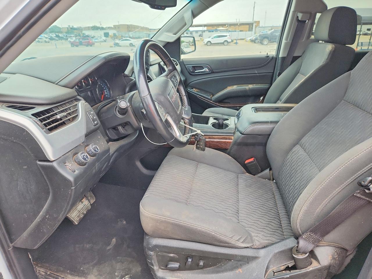 2019 GMC Yukon Xl K1500 Sle - Image 7