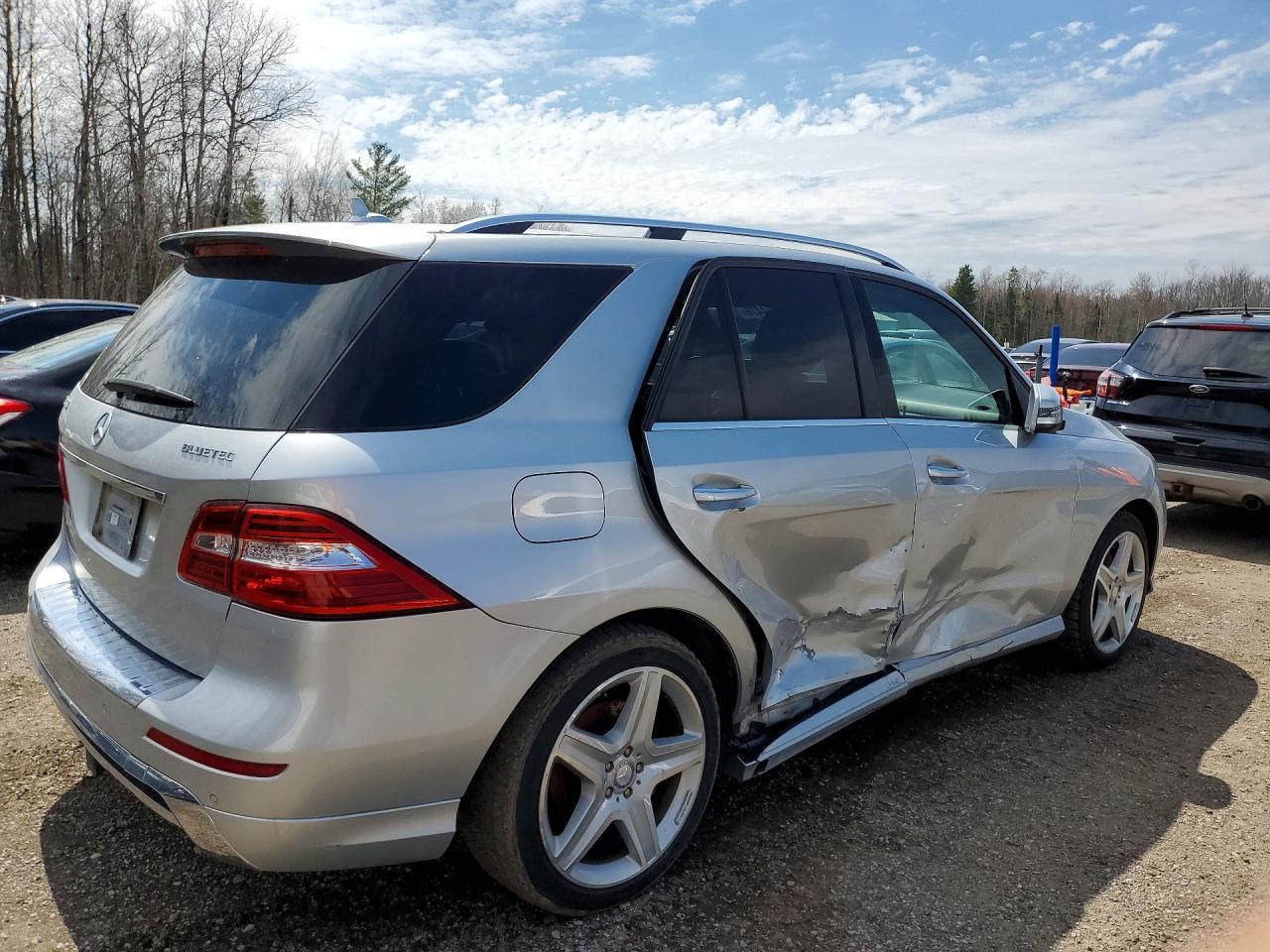 2014 Mercedes-Benz Ml 350 Bluetec - Image 3