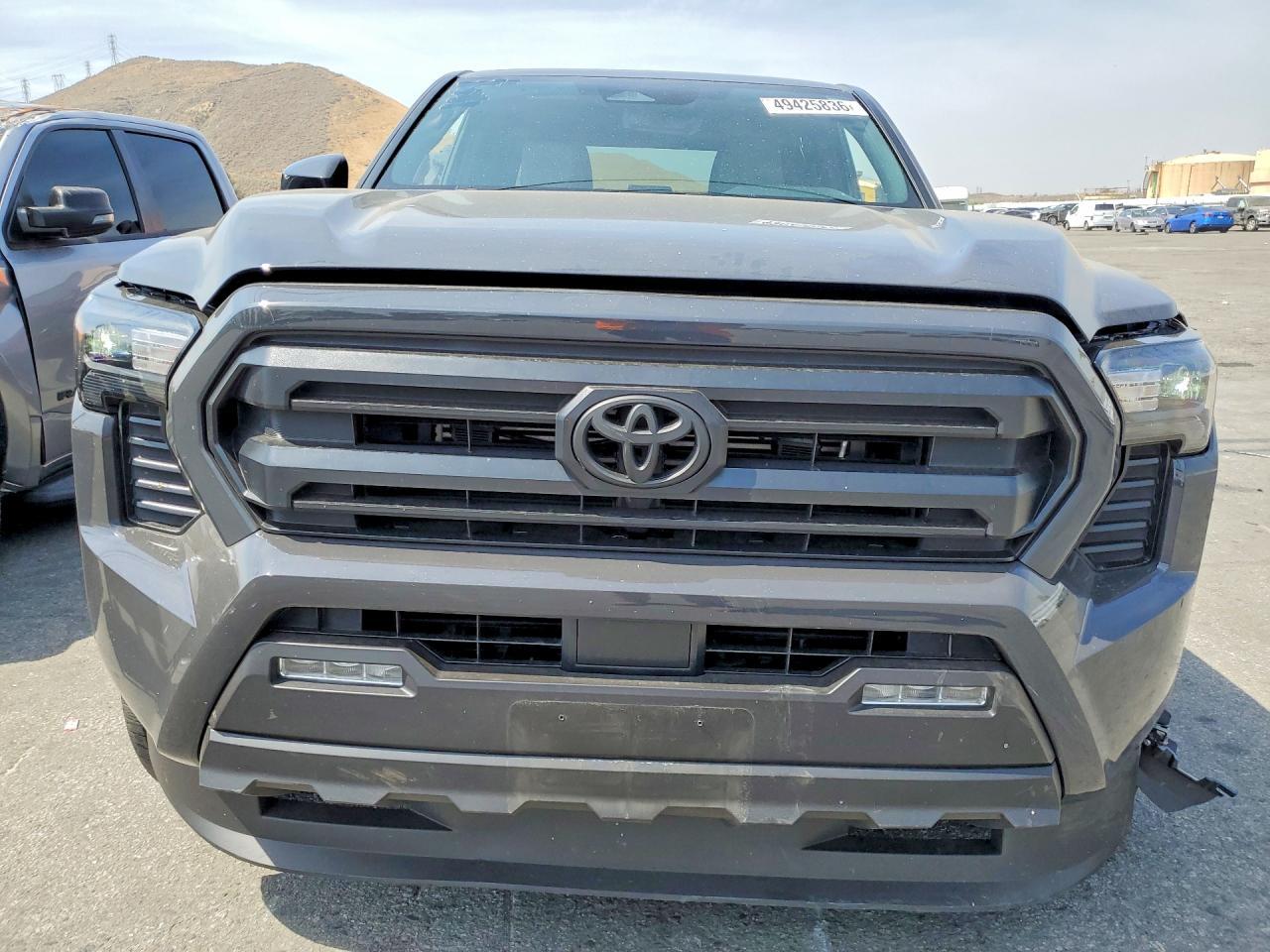 2025 Toyota Tacoma Sr5 - Image 5