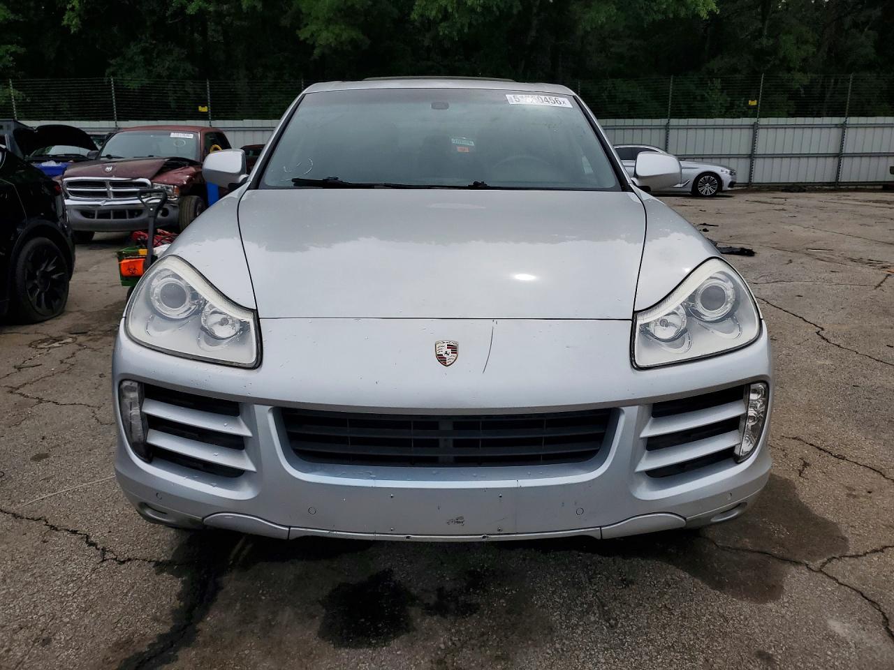 2010 Porsche Cayenne - Image 5