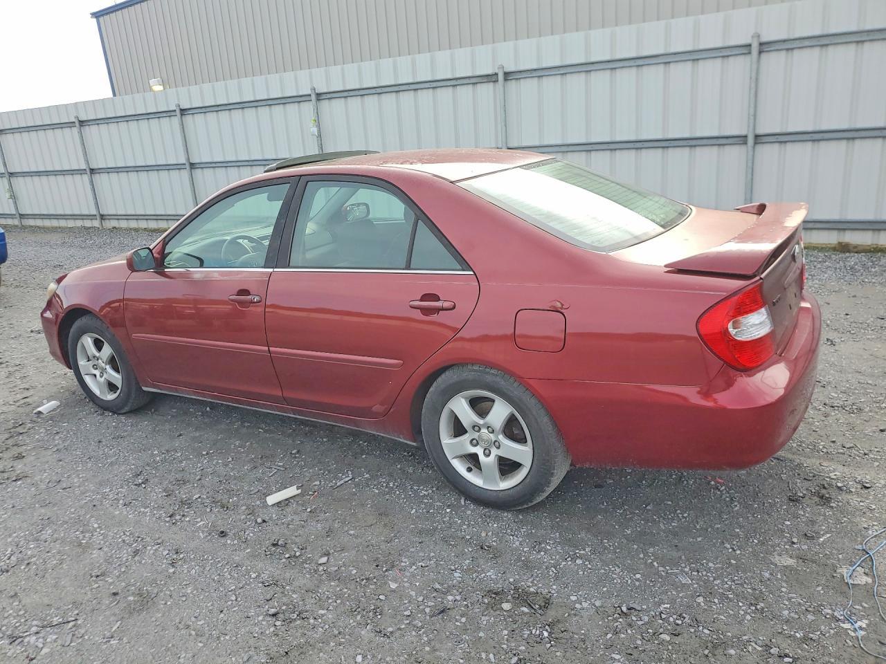 2002 Toyota Camry Se - Фото 2