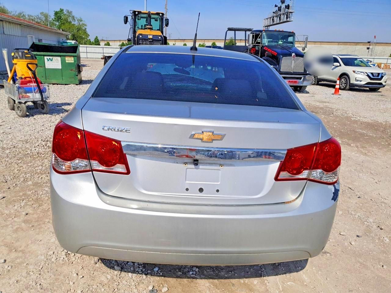 2012 Chevrolet Cruze Ls - Фото 6